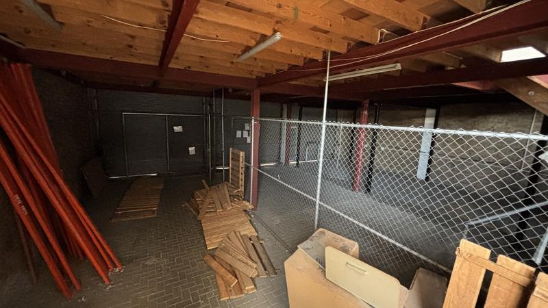 To Let commercial Property for Rent in Maitland Western Cape